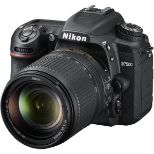 Nikon D7500 DSLR Kit 18-140mm