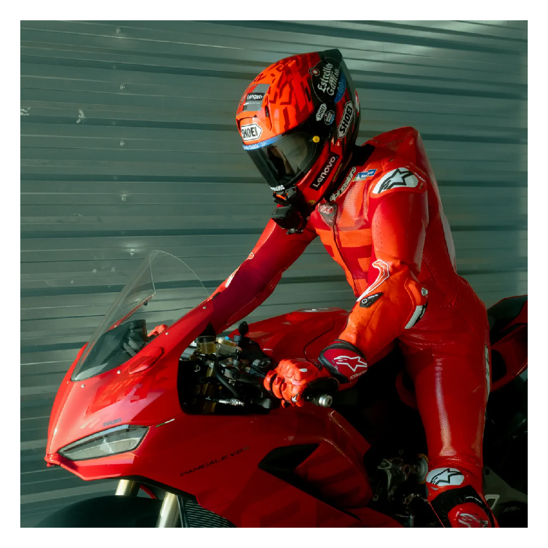 Insta360 Ace Pro 2 Marc Márquez Edition MM93 Motorcycle Bundle Midnight Black CINSBBGA_ACEPRO272 - Image 6