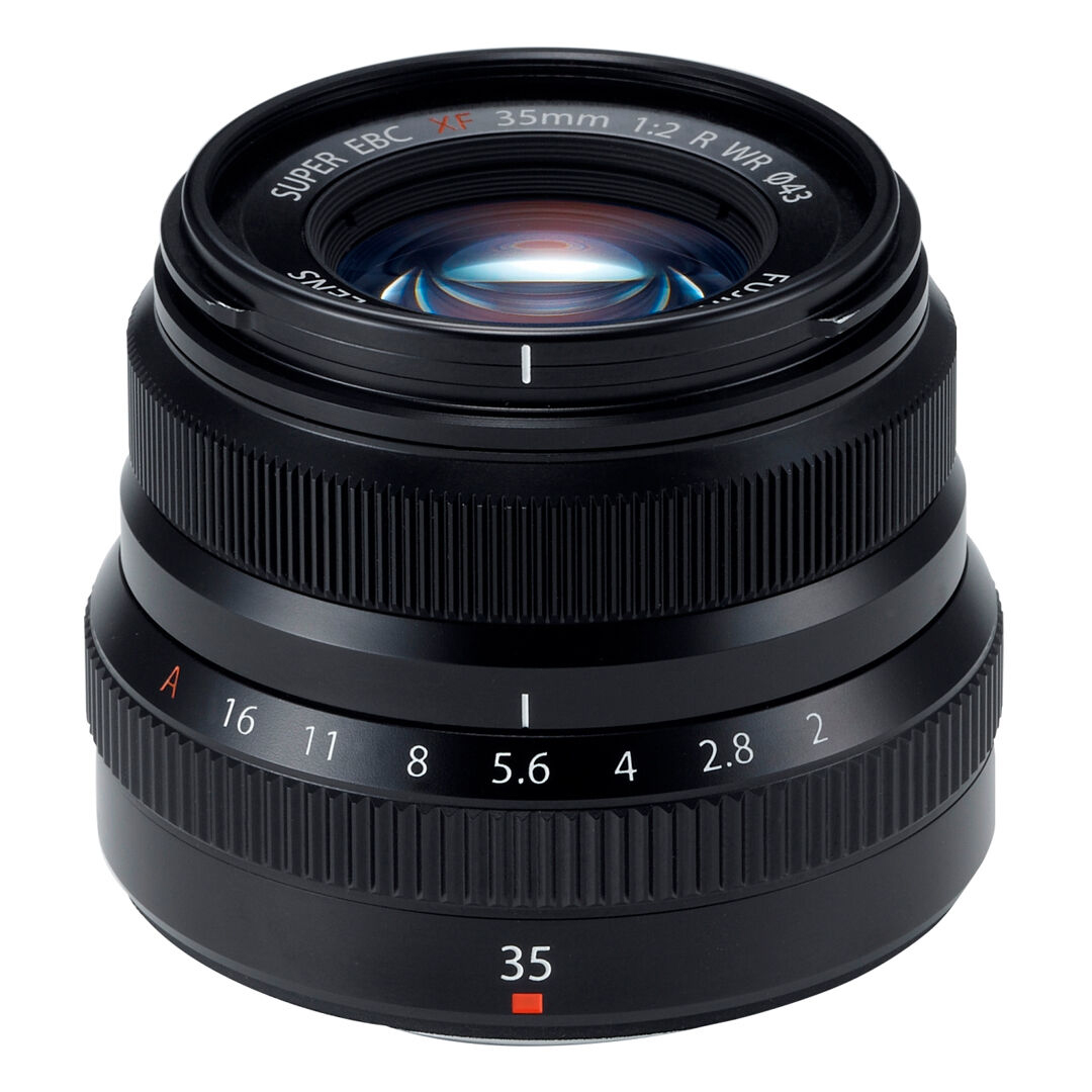 Fujifilm XF 35mm f/2 R WR